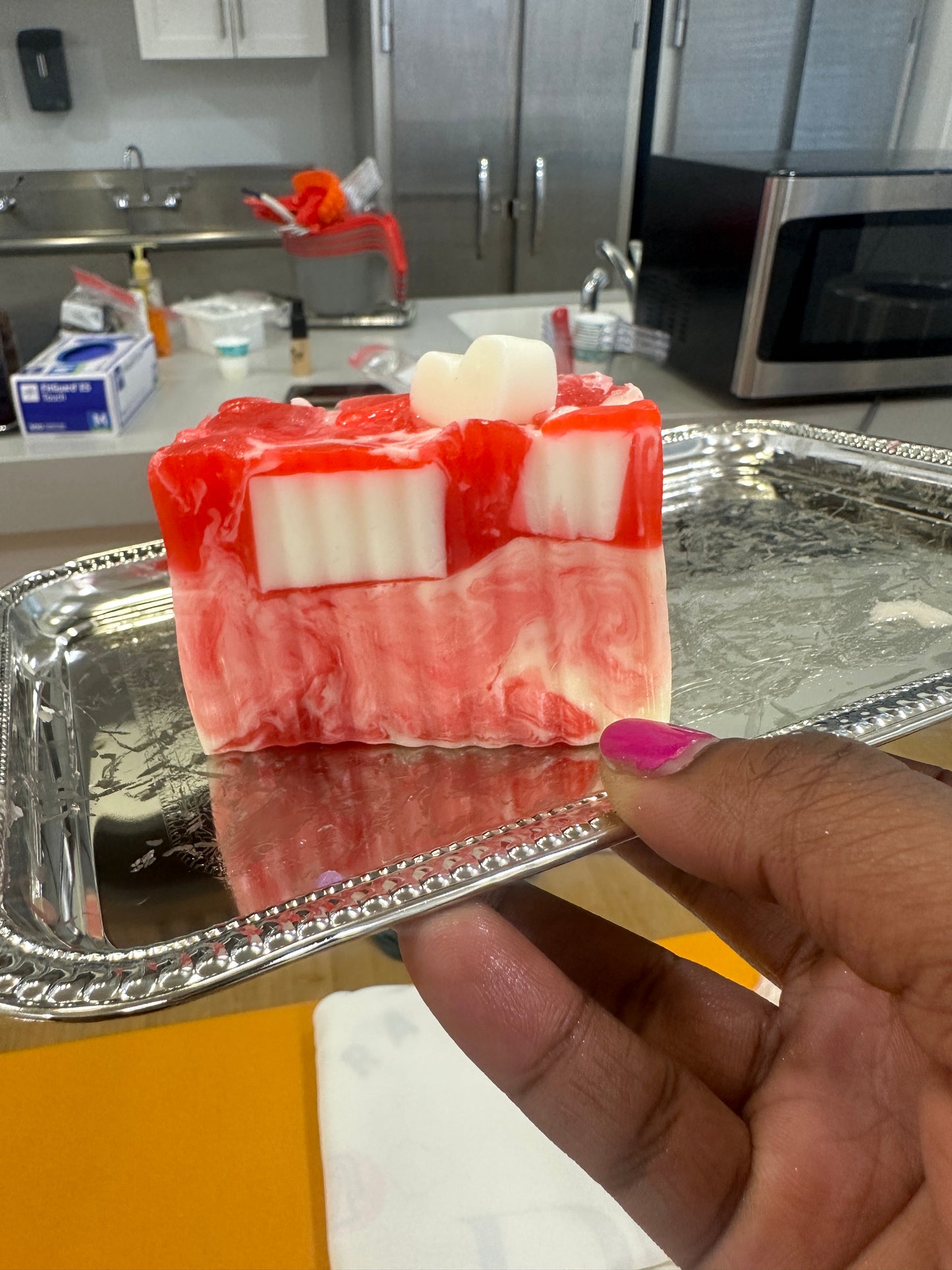 MELT & POUR SOAP WORKSHOP FOR KIDS